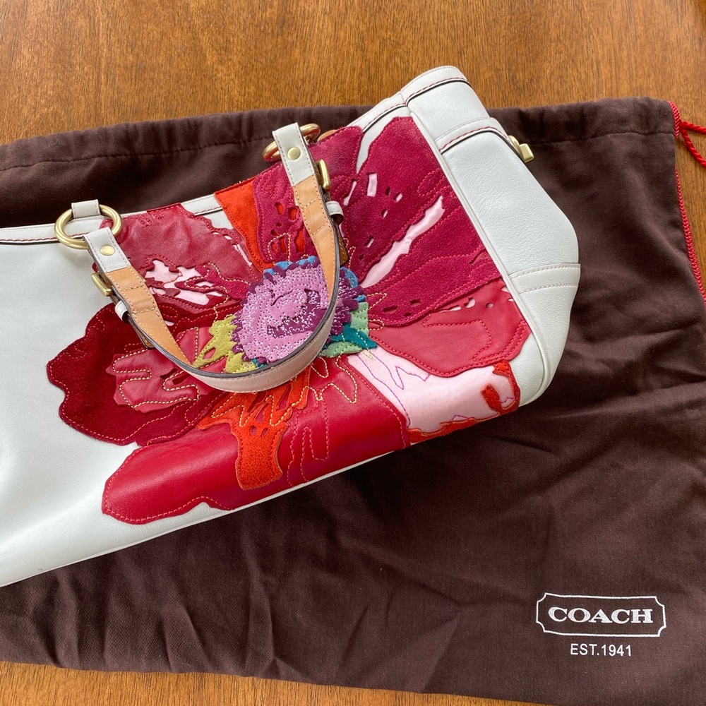 Limited Edition Poppy Demi White